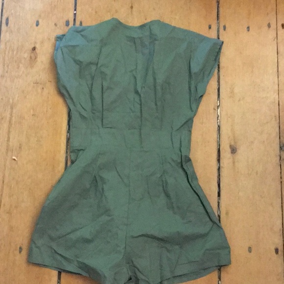 Romper - Picture 3 of 3